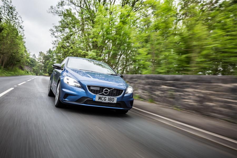  Volvo V40 T5 R-Design Polestar Parts 2016 года  (UK) (фото 7 из 17)